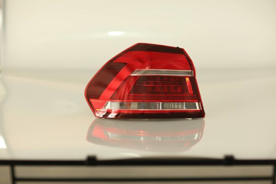 56D 945 207 A /208 A 2017 2018 2016 Vw Passat ไฟท้ายเปลี่ยน Led Curved